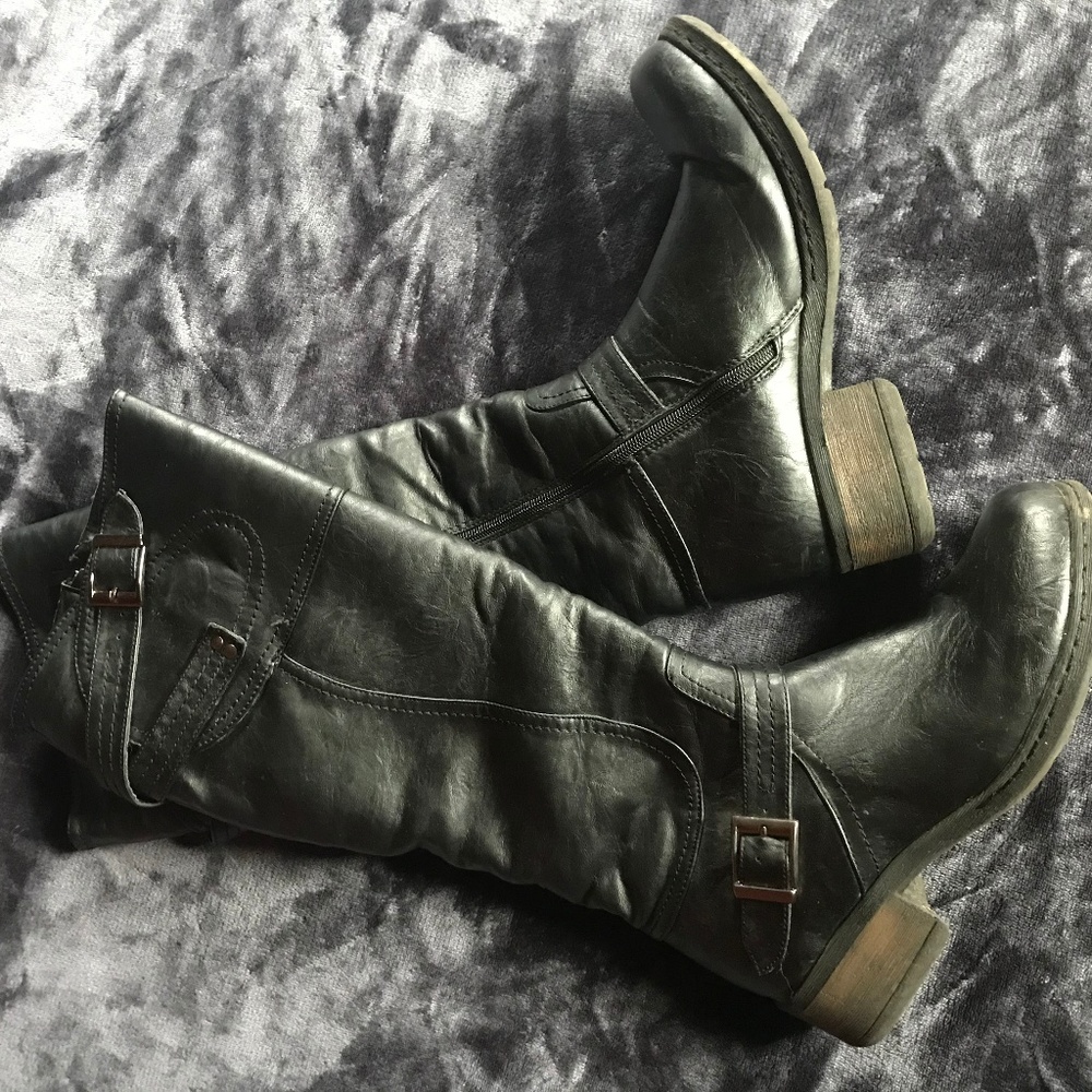 Apres by Lamo Shearling Winter Boots